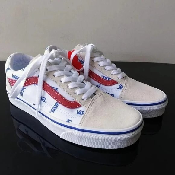 Vans Men\'s Old Skool Leather Suede / Canvas Low Top Sneaker main image 10